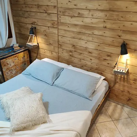 La Casetta Nel Centro 卡利亚里